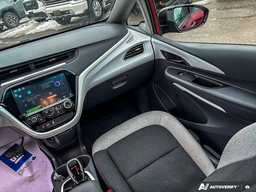 2017 Chevrolet Bolt EV - Gallery image 24