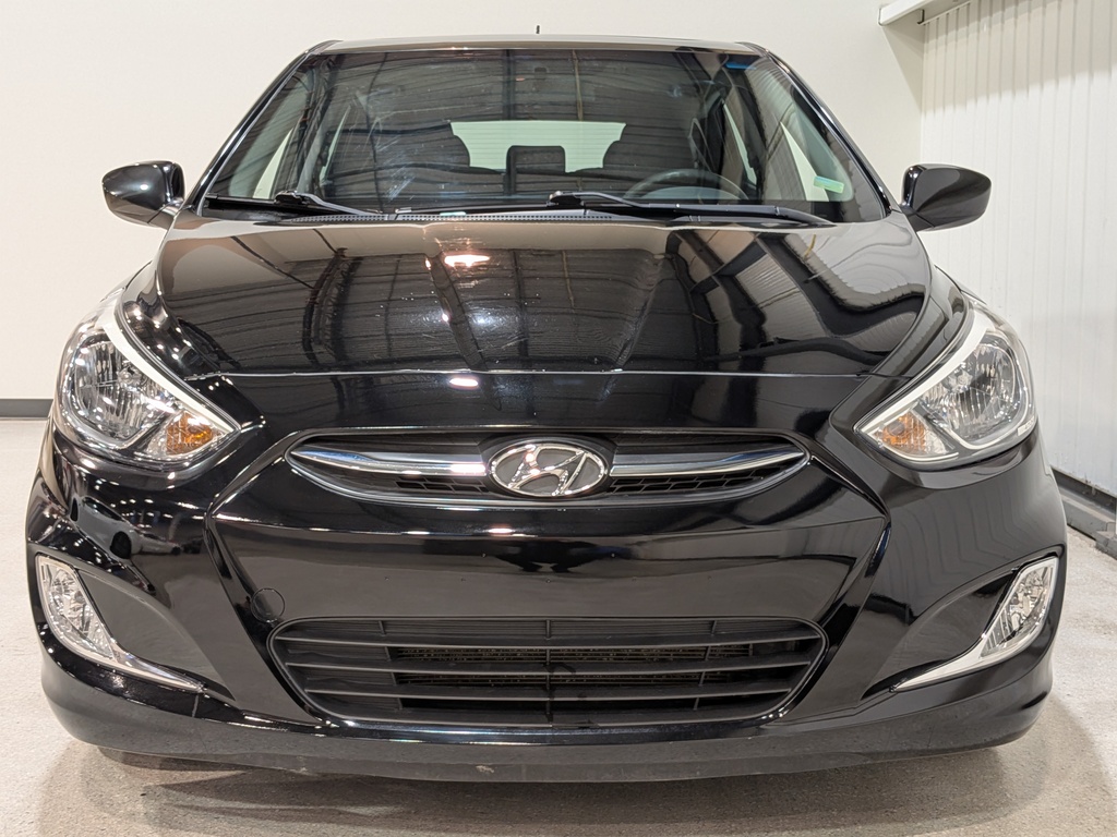 Hyundai Accent 2015
