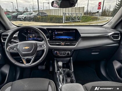 used 2025 Chevrolet TrailBlazer car, priced at $28,798