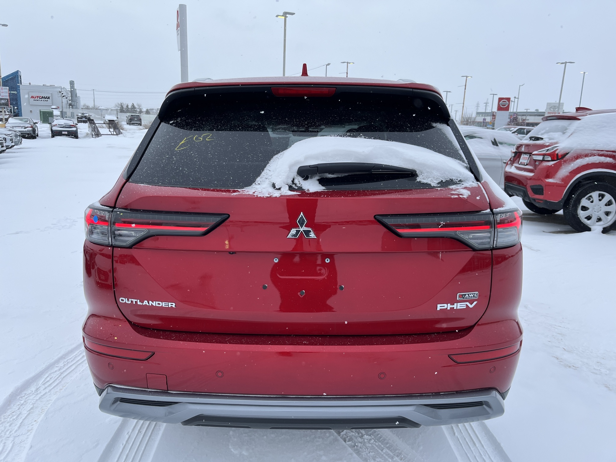 2026 Mitsubishi Outlander PHEV