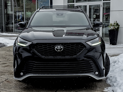 used 2021 Toyota Highlander car, priced at $45,995