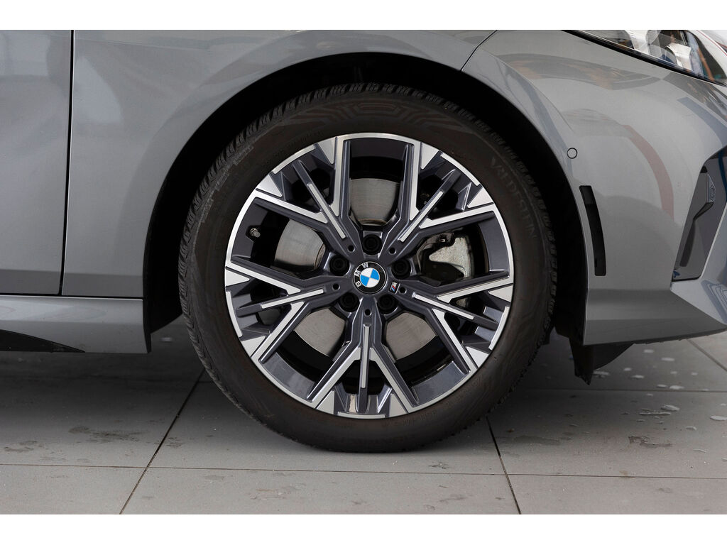 2025 BMW 228 Gran Coupe xDrive, 温哥华, 全款车