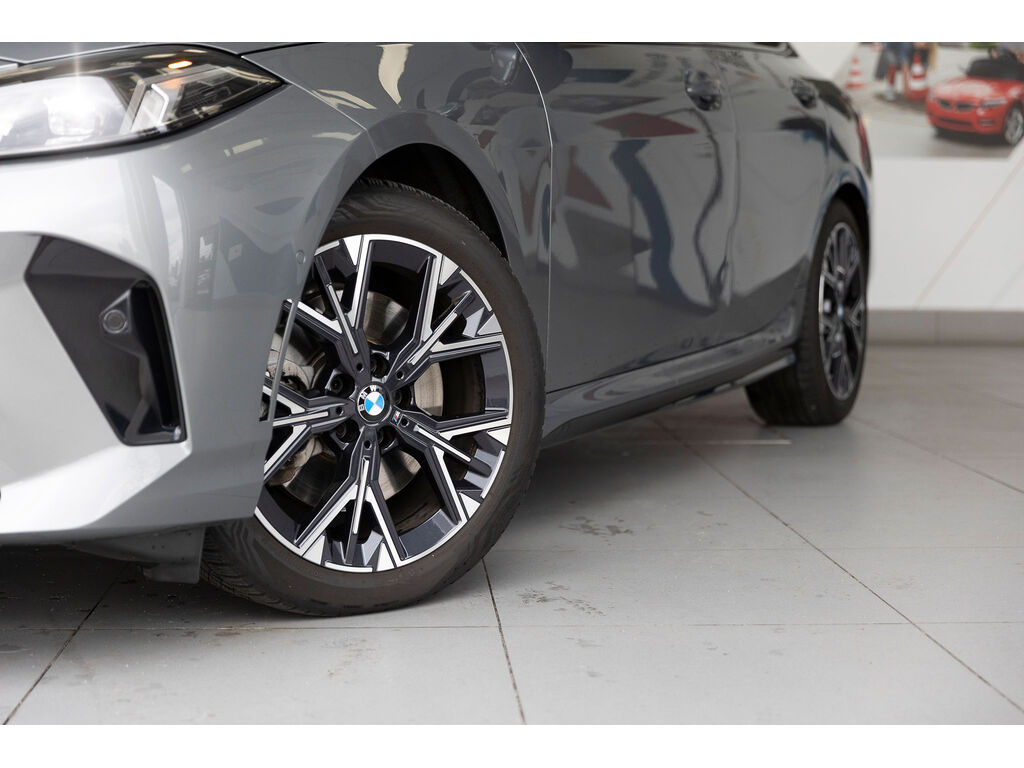 2025 BMW 228 Gran Coupe xDrive, 温哥华, 全款车