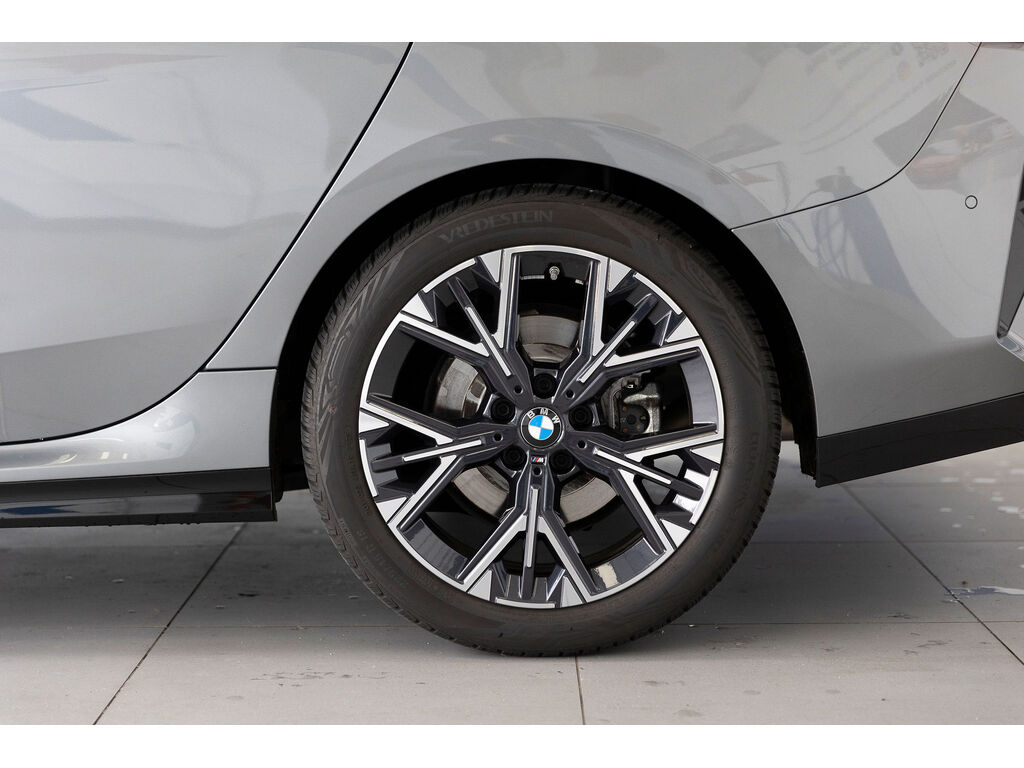 2025 BMW 228 Gran Coupe xDrive, 温哥华, 全款车