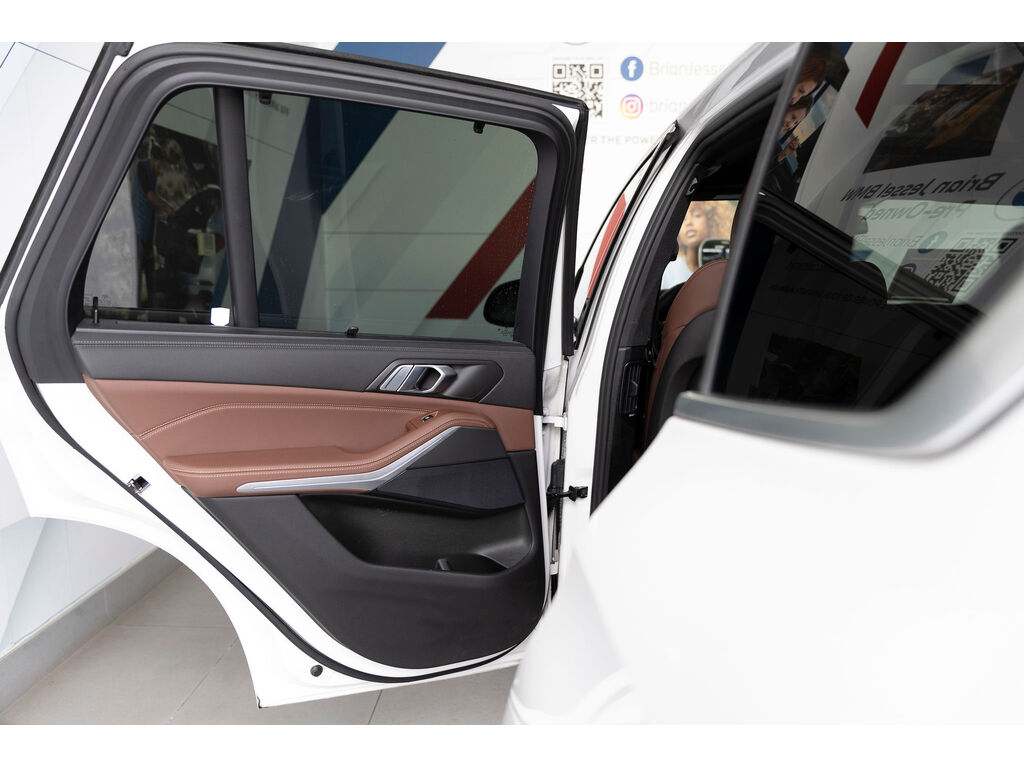 2022 BMW X5 PHEV xDrive45e, 温哥华, 全款车