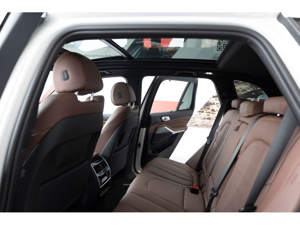 2022 BMW X5 PHEV xDrive45e, 温哥华, 全款车