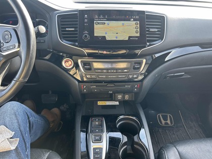 used 2020 Honda Pilot car, priced at $39,030