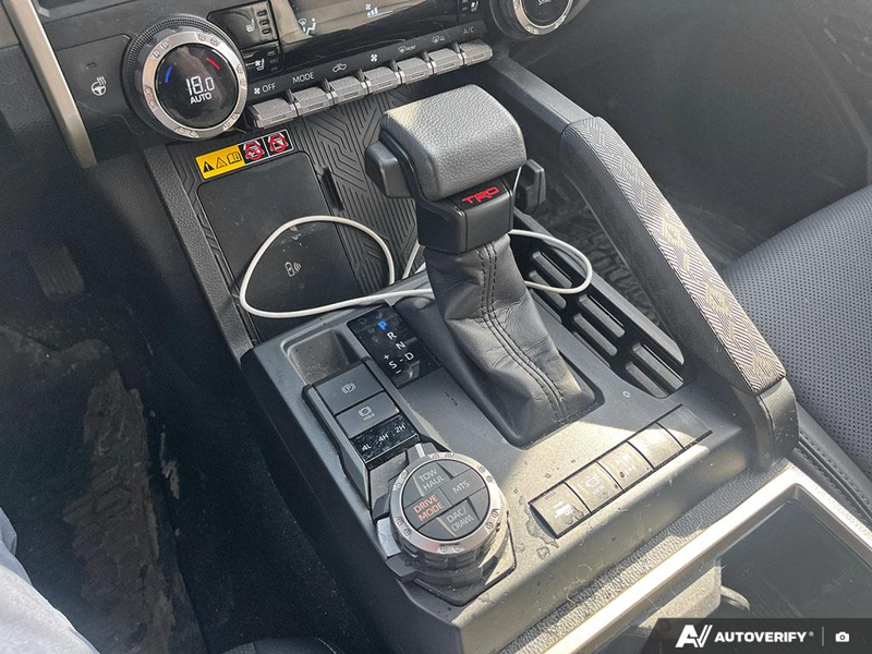 2024 Toyota Tacoma - Gallery image 14