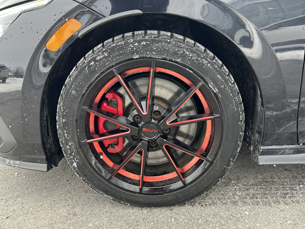 2022 Volkswagen Golf GTI - Gallery image 8