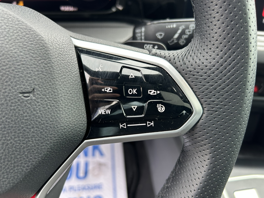 2022 Volkswagen Golf GTI - Gallery image 16