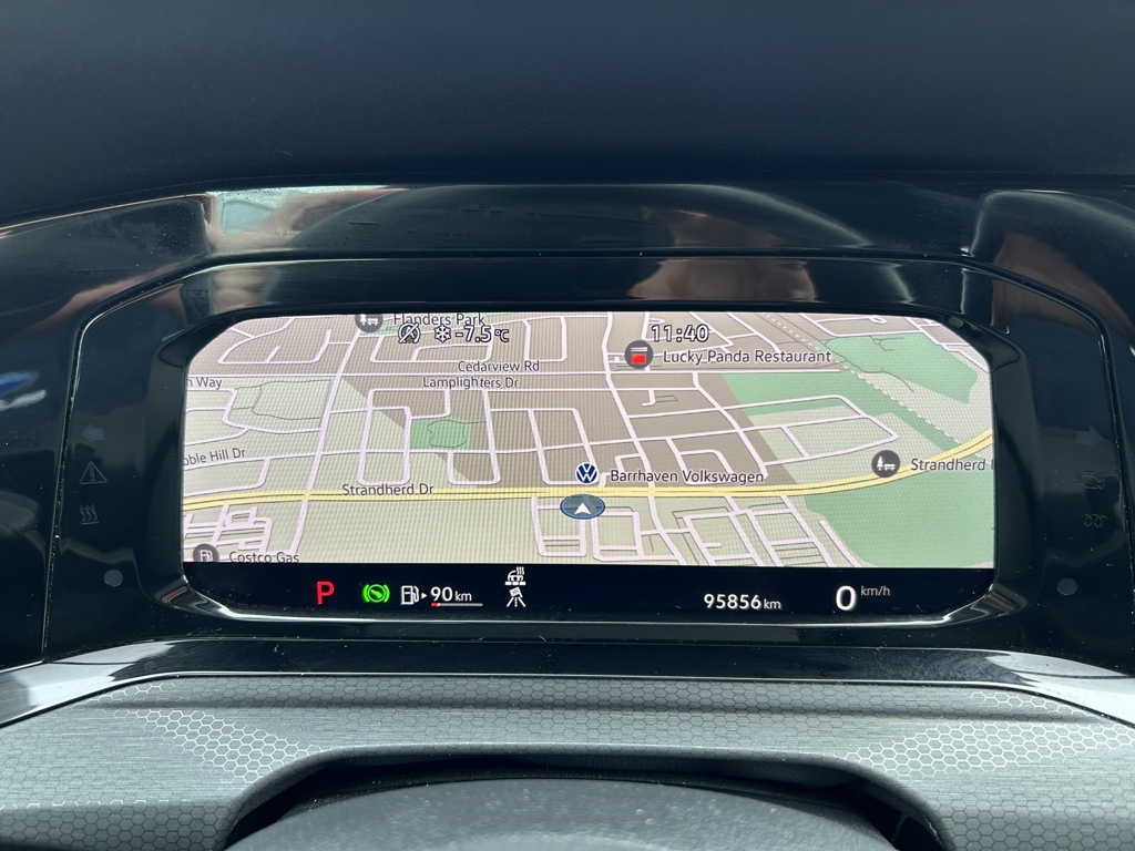 2022 Volkswagen Golf GTI - Gallery image 17