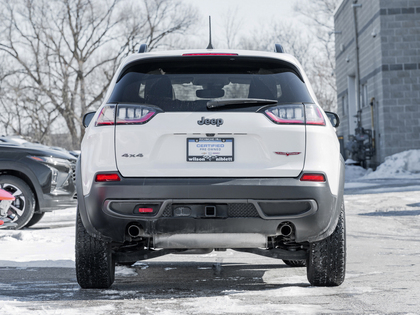 used 2022 Jeep Cherokee car, priced at $29,995