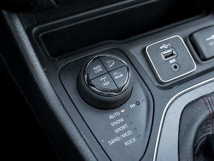 used 2022 Jeep Cherokee car, priced at $29,995