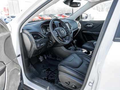 used 2022 Jeep Cherokee car, priced at $29,995