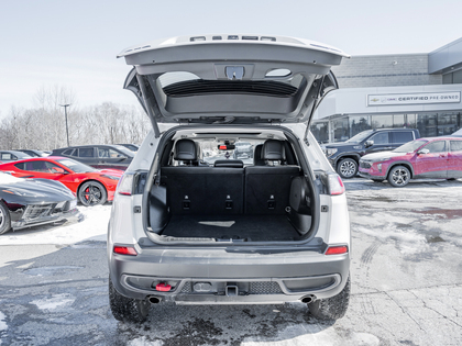 used 2022 Jeep Cherokee car, priced at $29,995