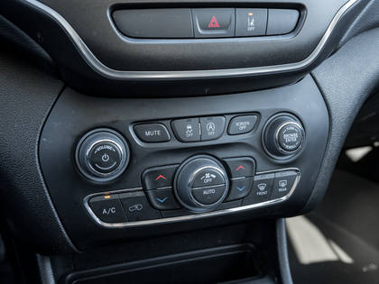 used 2022 Jeep Cherokee car, priced at $29,995