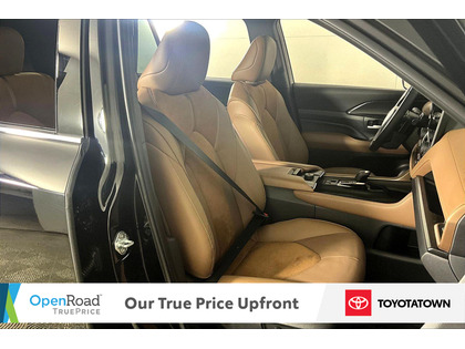 used 2025 Toyota Grand Highlander car, priced at $75,798