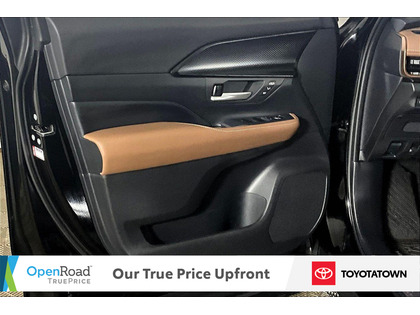 used 2025 Toyota Grand Highlander car, priced at $75,798