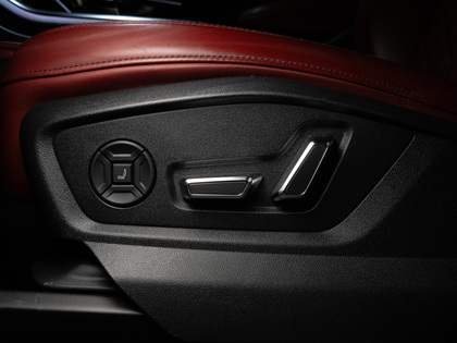 used 2021 Audi SQ7 car, priced at $66,900