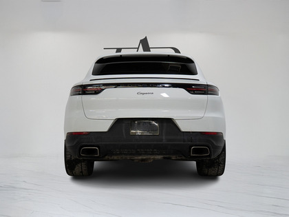 used 2022 Porsche Cayenne car, priced at $77,900