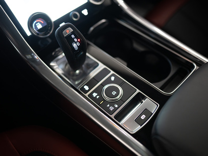 used 2022 Land Rover Range Rover Sport car, priced at $57,900