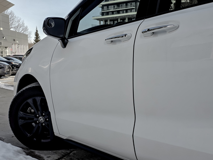 used 2025 Toyota Sienna car, priced at $60,495