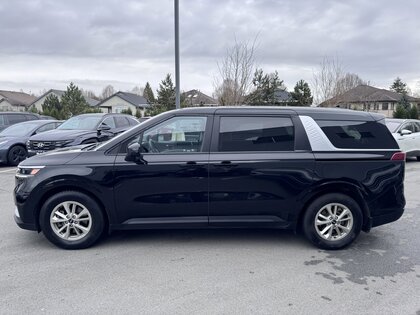 used 2023 Kia Carnival car, priced at $30,995