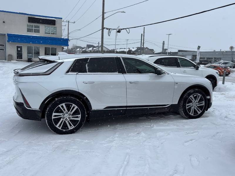 2024 Cadillac LYRIQ