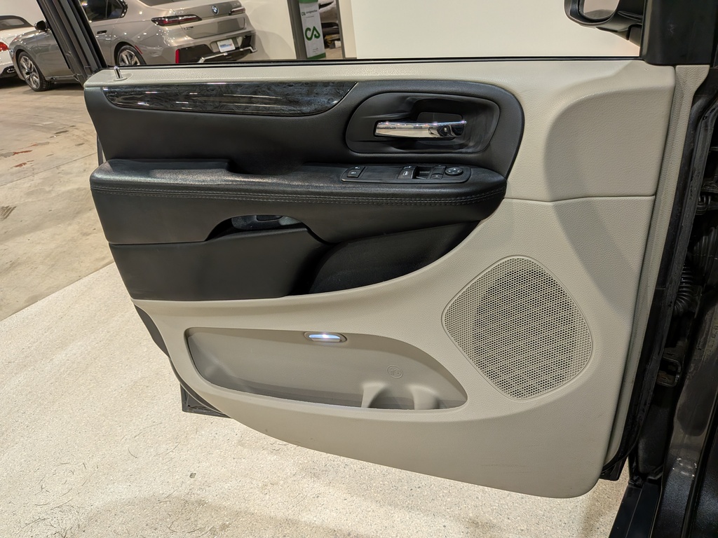 Dodge Grand Caravan 2017