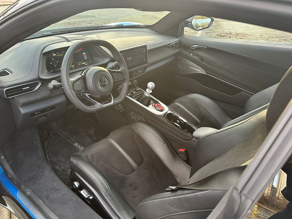 2024 Lotus Emira V6 First Edition, 温哥华, 全款车