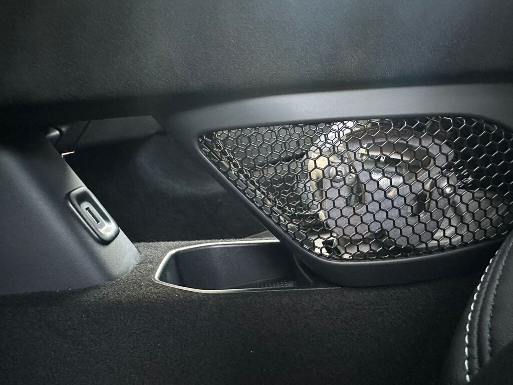 2024 Lotus Emira V6 First Edition, 温哥华, 全款车