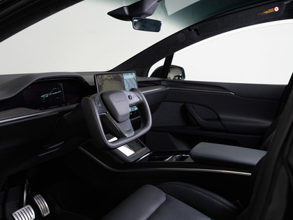 used 2025 Tesla Model X car, priced at $123,900