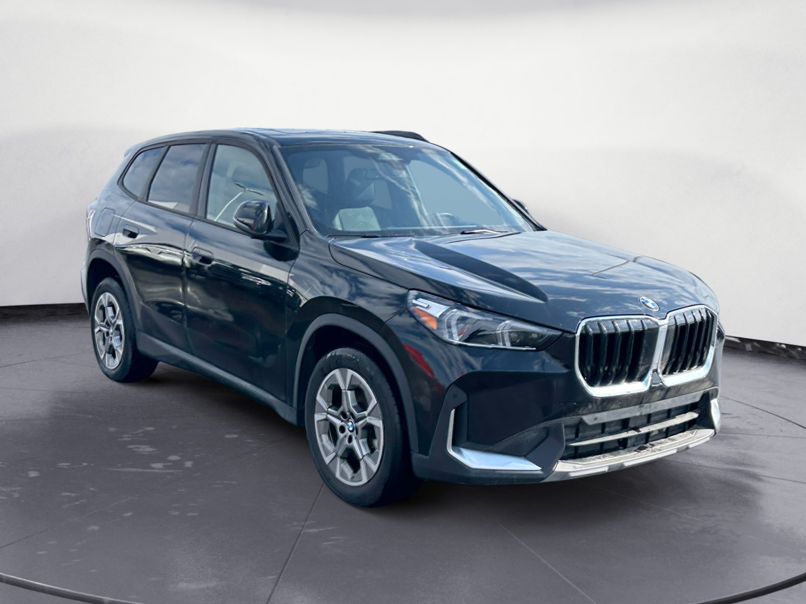 2025 BMW X1
