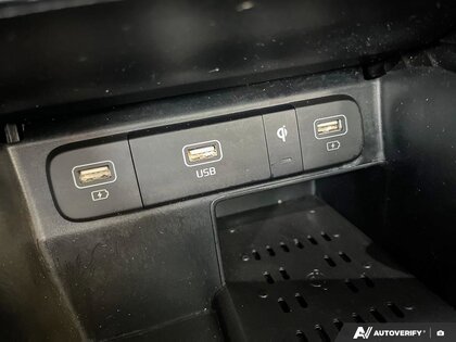 used 2022 Kia Sorento car, priced at $33,997