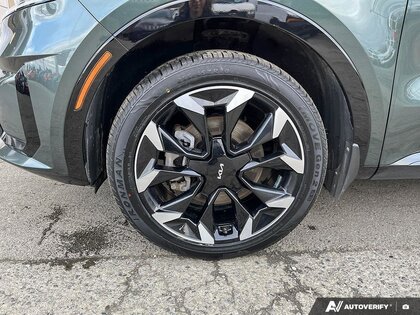 used 2022 Kia Sorento car, priced at $33,997