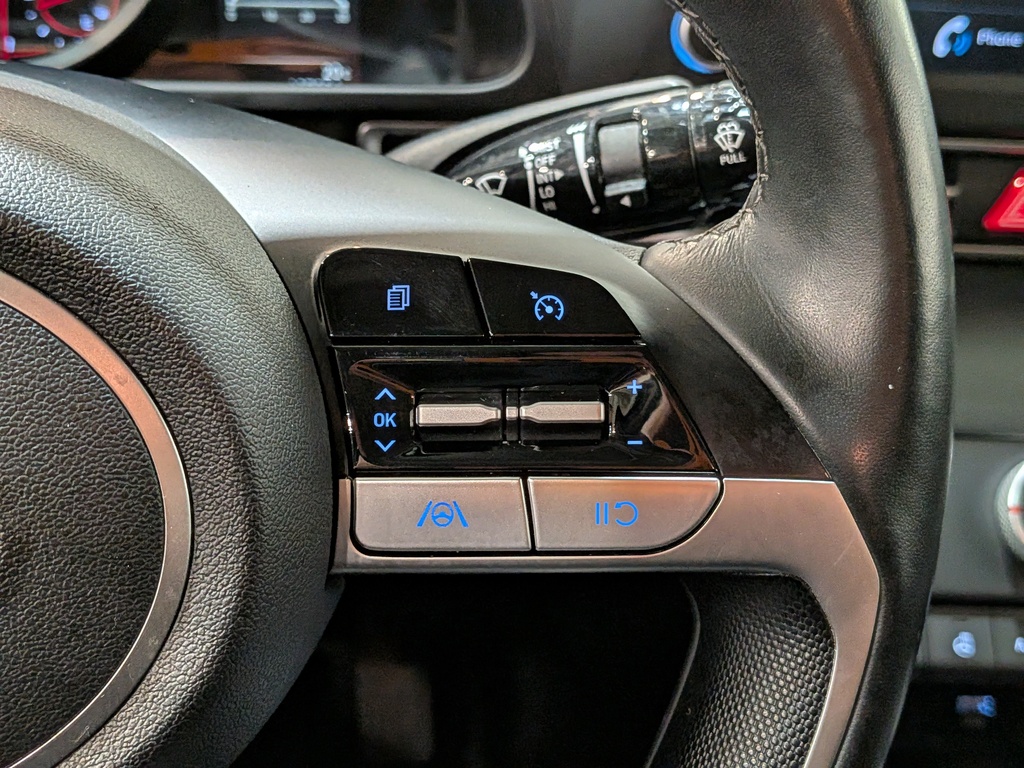 Hyundai Elantra 2022