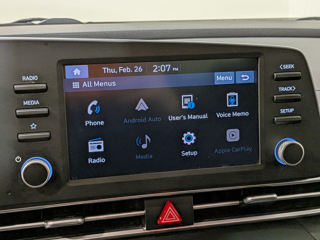 Hyundai Elantra 2022