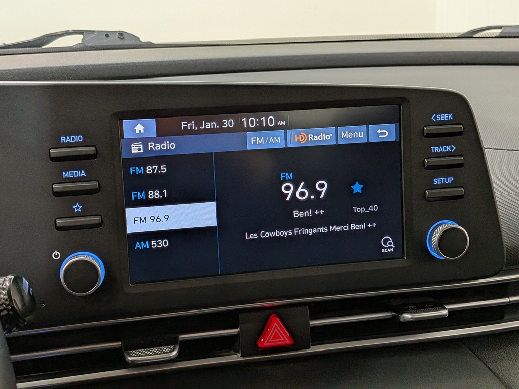 Hyundai Elantra 2023