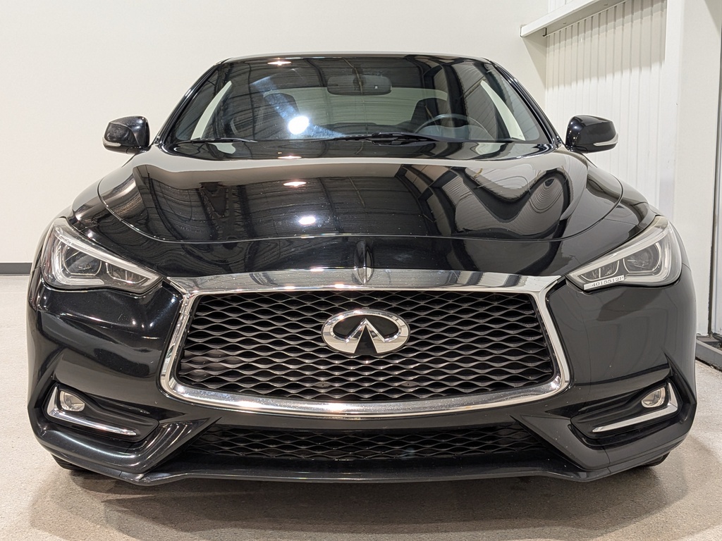 Infiniti Q60 2017