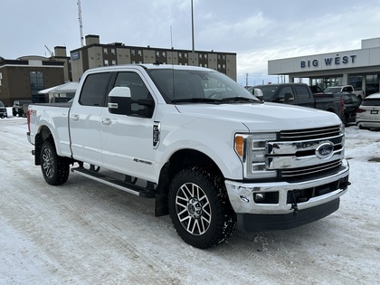 Ford F-350 Super Duty Lariat Crew Cab 4WD 2019