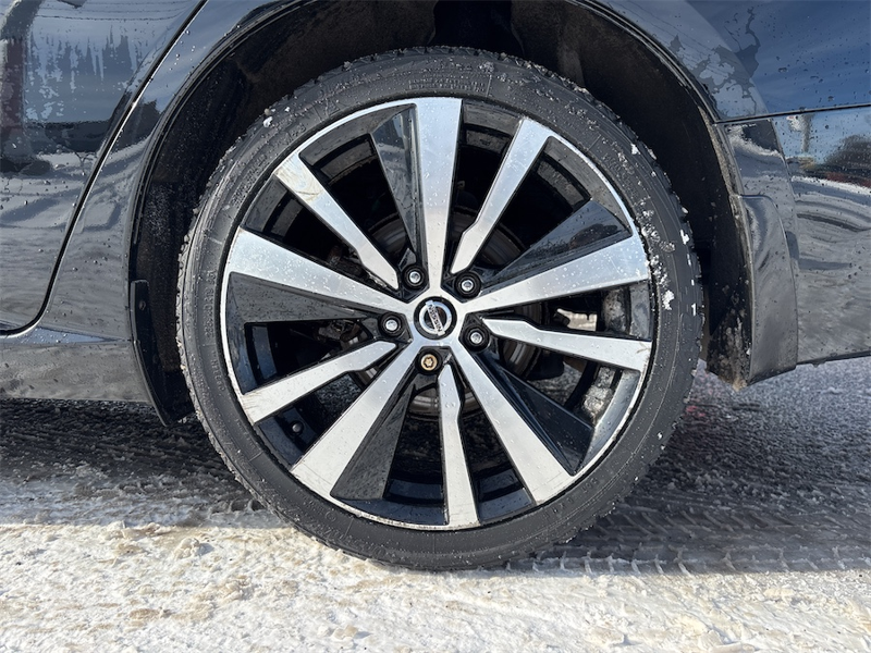 2019 Nissan Altima - Gallery image 9