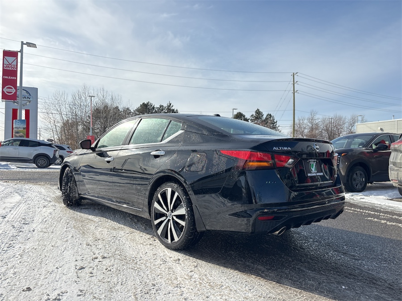 2019 Nissan Altima - Gallery image 2