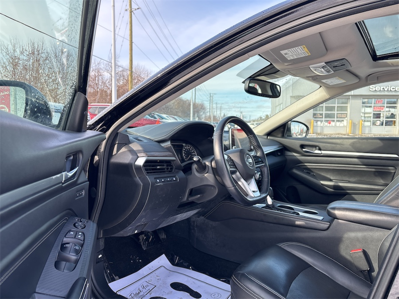 2019 Nissan Altima - Gallery image 15