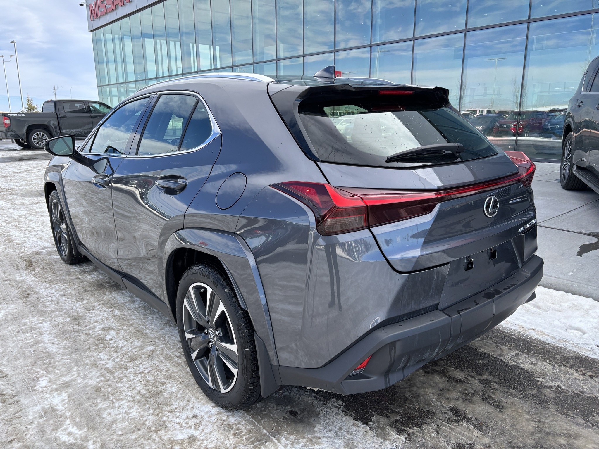 2025 Lexus UX