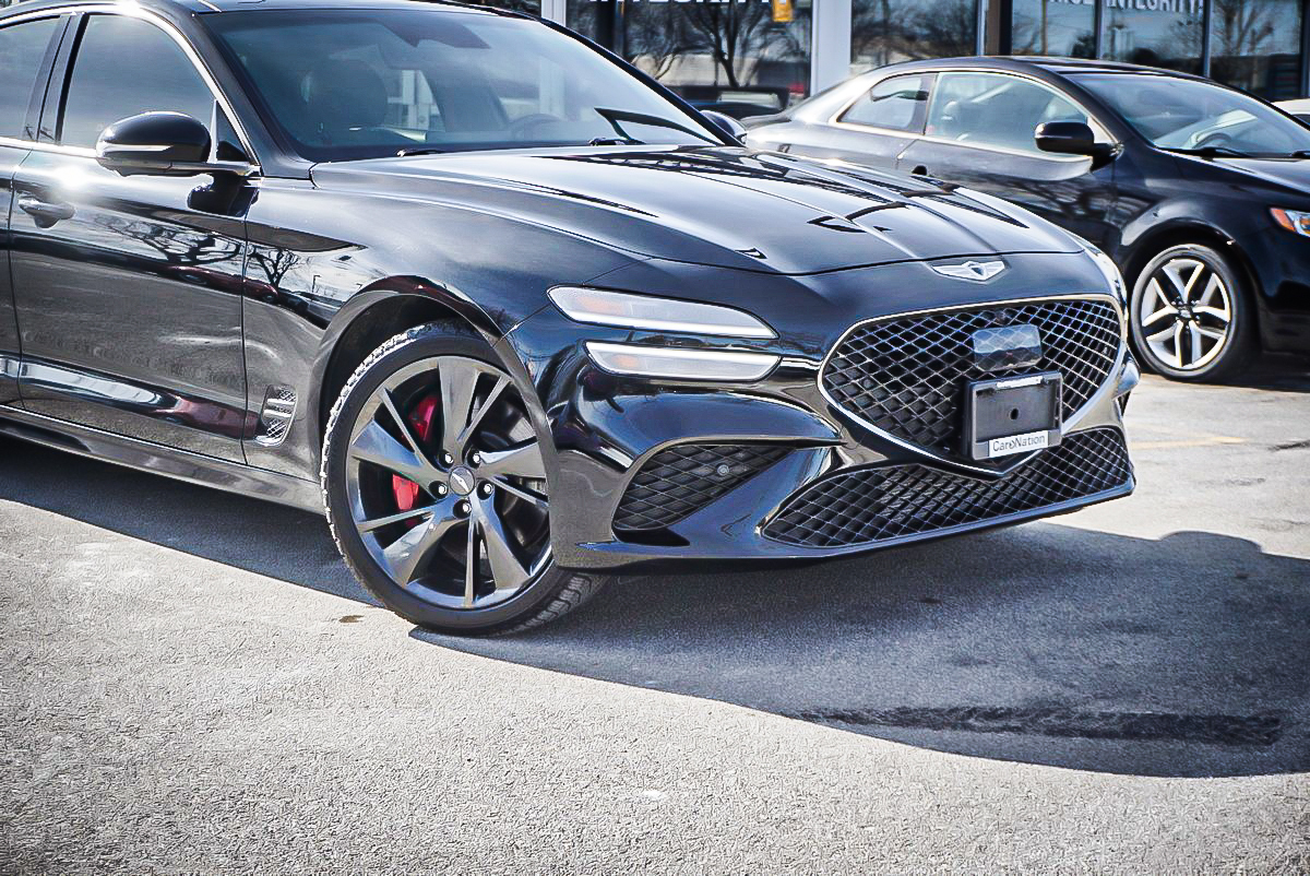 2023 Genesis G70