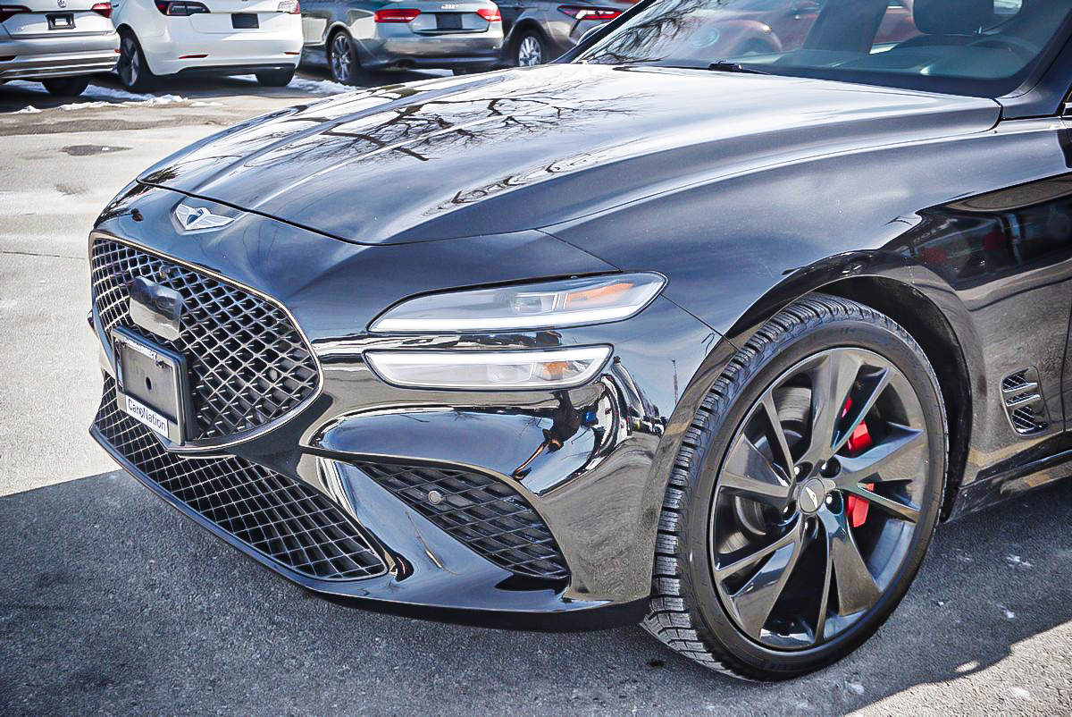 2023 Genesis G70