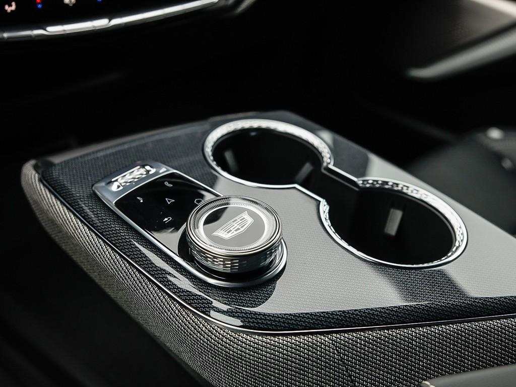 2026 Cadillac OPTIQ - Gallery image 13