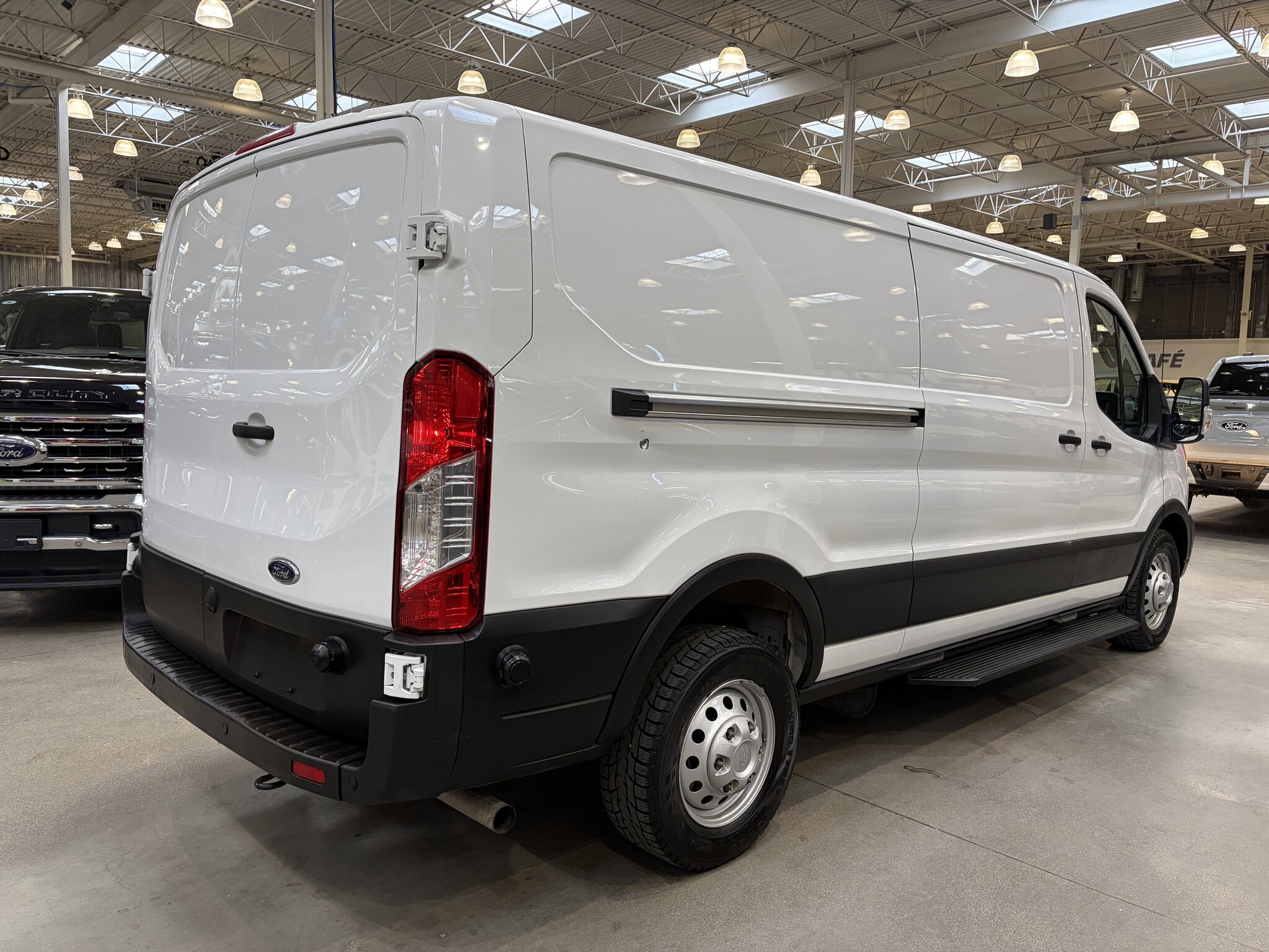 2024 Ford Transit Cargo Van