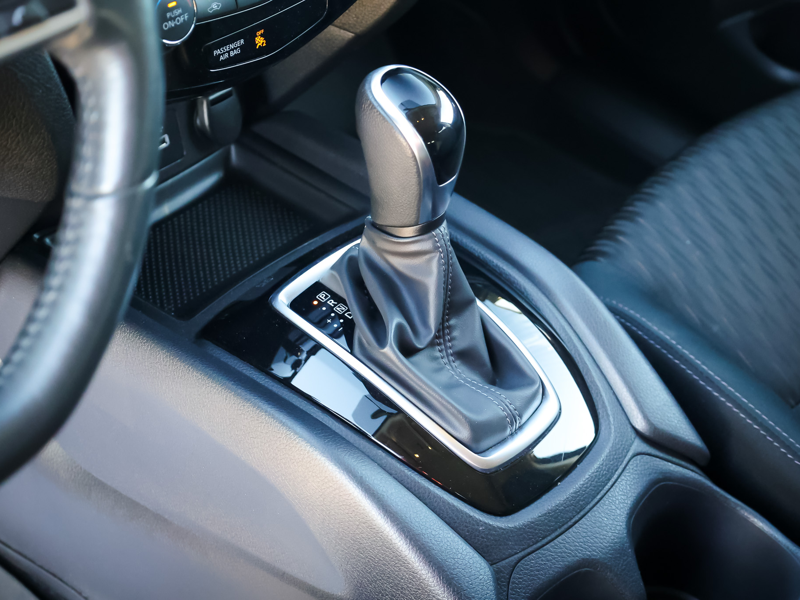 2018 Nissan Rogue - Gallery image 15