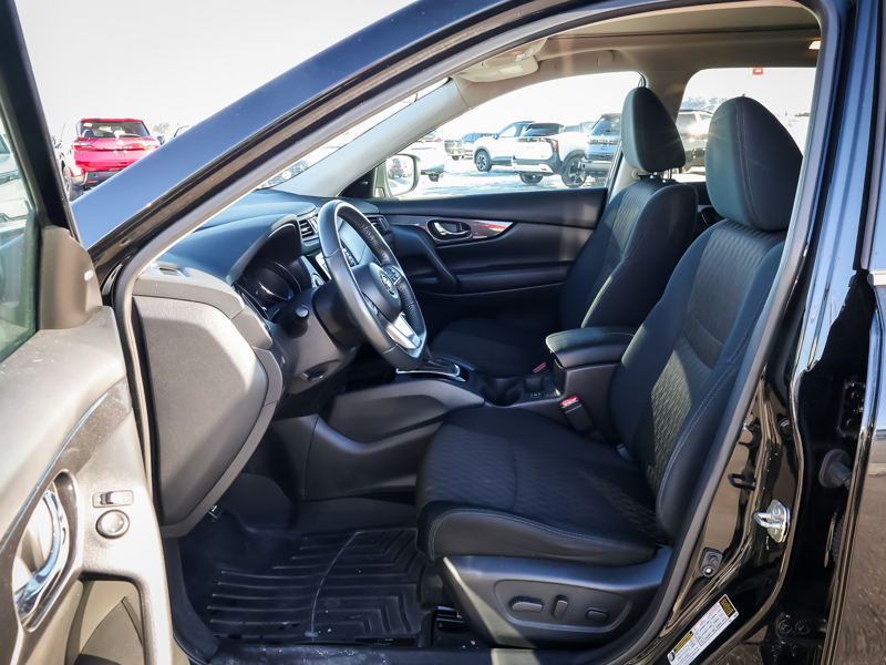 2018 Nissan Rogue - Gallery image 7